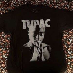 Tupac shirt